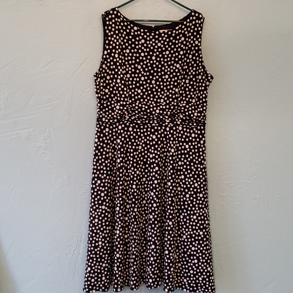 CJ Banks 20W navy blue white polka dot dress